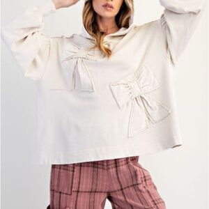 Women's Cream Bow Detail hoodie